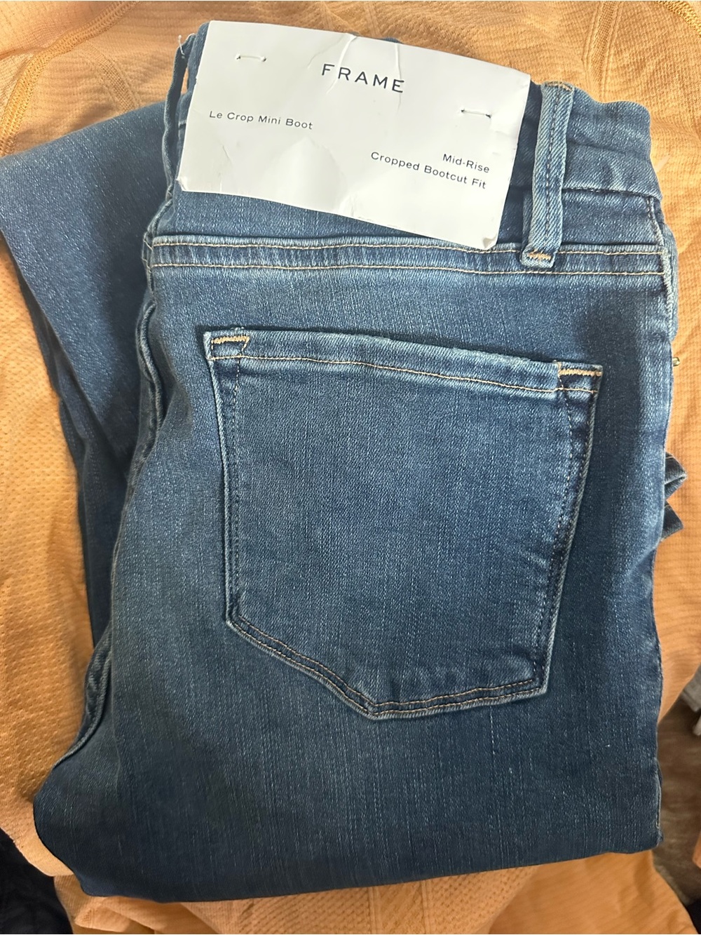 Frame Denim Mid-Rise Cropped Bootcut Jeans - Blue